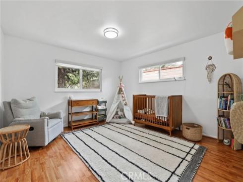 2284  Redlands  , Newport Beach, CA