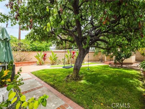 2284  Redlands  , Newport Beach, CA