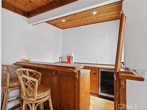 2284  Redlands  , Newport Beach, CA