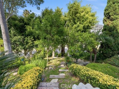 255  Ocean View  , Newport Beach, CA