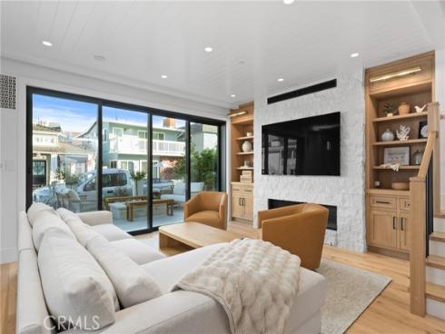 123  44th   Street, Newport Beach, CA