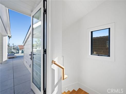123  44th   Street, Newport Beach, CA