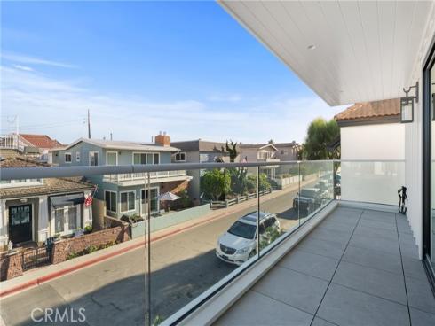 123  44th   Street, Newport Beach, CA