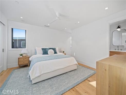 123  44th   Street, Newport Beach, CA