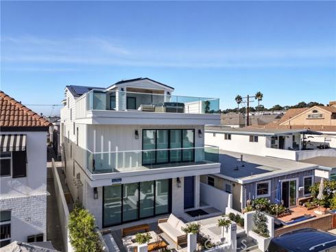 123  44th   Street, Newport Beach, CA