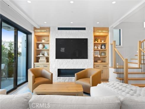 123  44th   Street, Newport Beach, CA