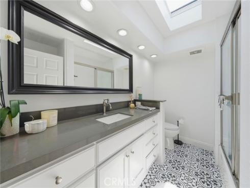 2202 W Oceanfront  , Newport Beach, CA