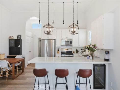 2202 W Oceanfront  , Newport Beach, CA
