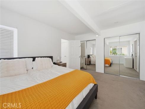 2202 W Oceanfront  , Newport Beach, CA