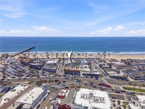 2202 W Oceanfront  , Newport Beach, CA