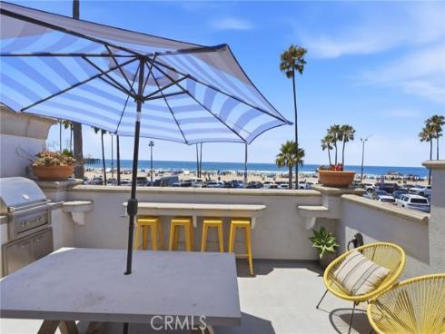 2202 W Oceanfront  , Newport Beach, CA