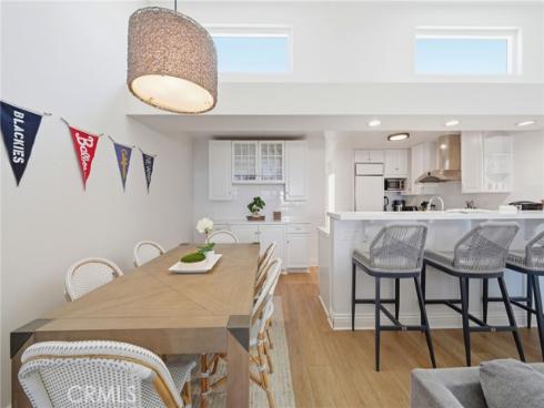 2202 W Oceanfront  , Newport Beach, CA