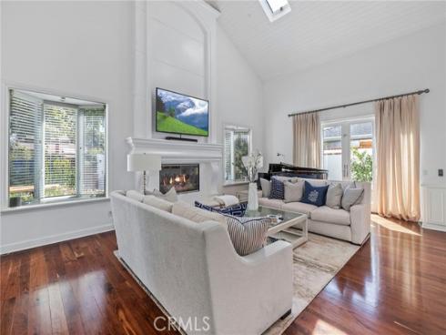2401  Clay  , Newport Beach, CA