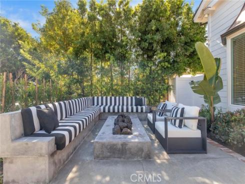 2401  Clay  , Newport Beach, CA
