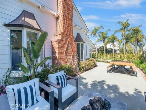 2401  Clay  , Newport Beach, CA