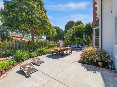 2401  Clay  , Newport Beach, CA