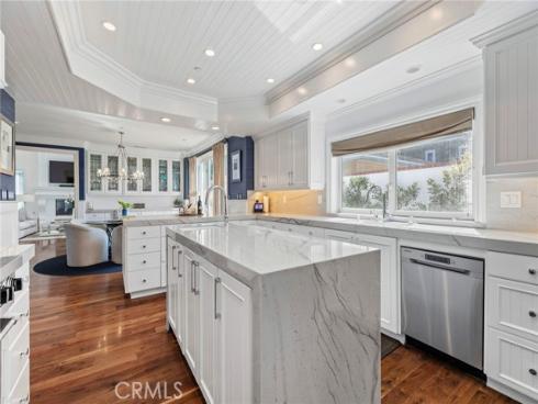 2401  Clay  , Newport Beach, CA