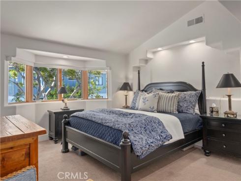 300 S Bay Front  , Newport Beach, CA