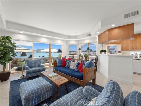 300 S Bay Front  , Newport Beach, CA