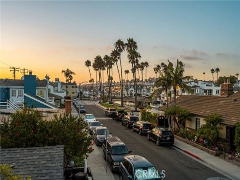 3601  Lake Avenue  , Newport Beach, CA