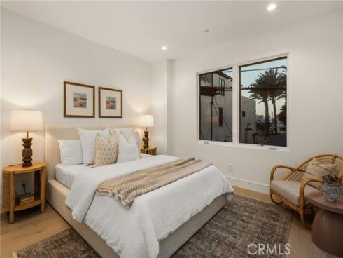 3601  Lake Avenue  , Newport Beach, CA