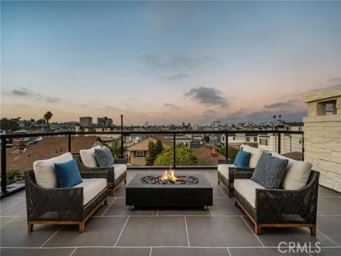 3601  Lake Avenue  , Newport Beach, CA