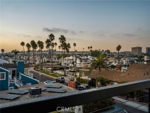 3601  Lake Avenue  , Newport Beach, CA