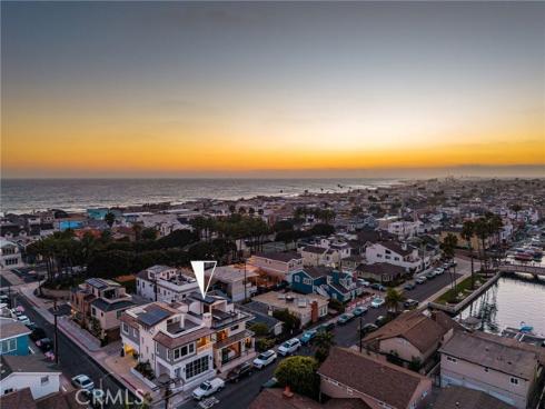3601  Lake Avenue  , Newport Beach, CA