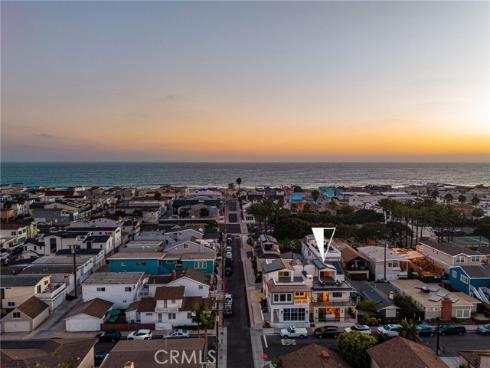 3601  Lake Avenue  , Newport Beach, CA