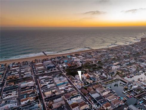 3601  Lake Avenue  , Newport Beach, CA
