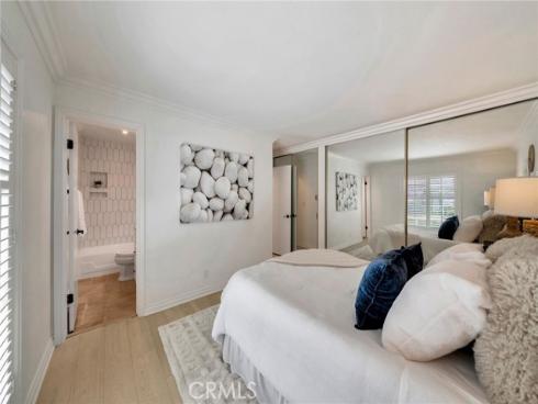 300  Cagney  101  Lane, Newport Beach, CA