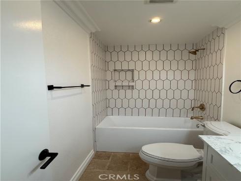 300  Cagney  101  Lane, Newport Beach, CA