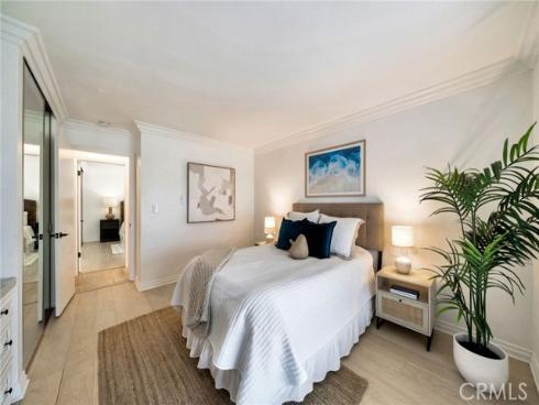 300  Cagney  101  Lane, Newport Beach, CA
