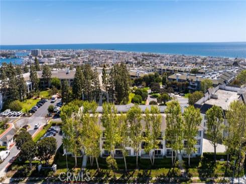 300  Cagney  101  Lane, Newport Beach, CA