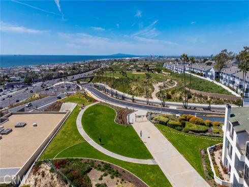 300  Cagney  101  Lane, Newport Beach, CA
