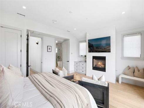 503  L   Street, Newport Beach, CA