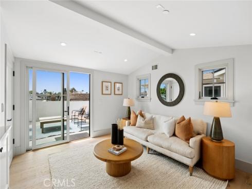 503  L   Street, Newport Beach, CA