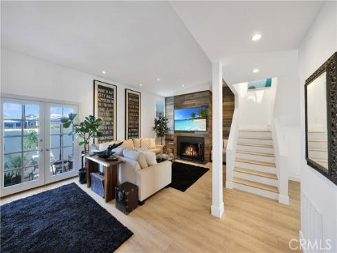 811 W 15th 2B , Newport Beach, CA