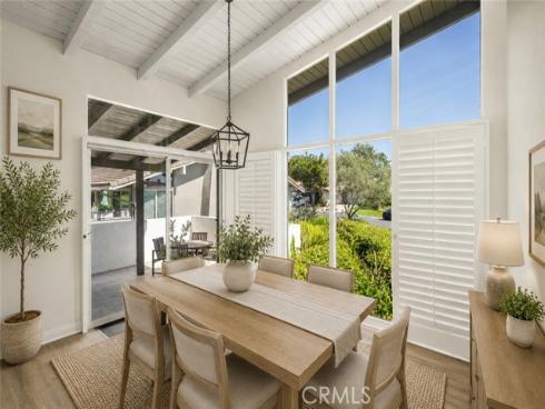 2108  Vista Entrada  , Newport Beach, CA