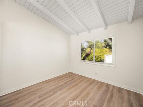 2108  Vista Entrada  , Newport Beach, CA