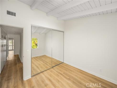 2108  Vista Entrada  , Newport Beach, CA
