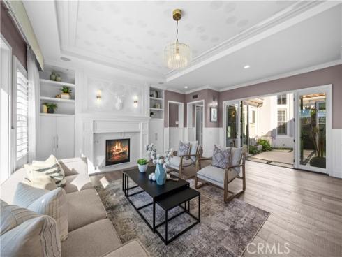 58 Victoria , Newport Beach, CA