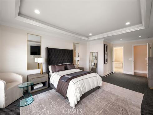 18  Rue Grand Vallee  , Newport Beach, CA