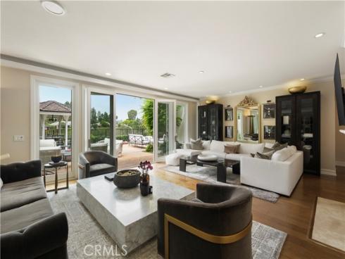 18  Rue Grand Vallee  , Newport Beach, CA