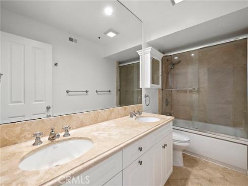 950  Cagney  201  Lane, Newport Beach, CA