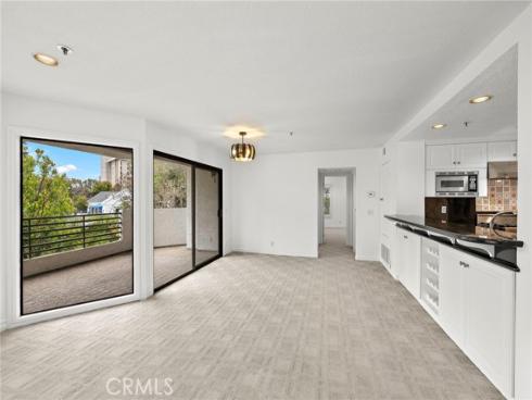950  Cagney  201  Lane, Newport Beach, CA
