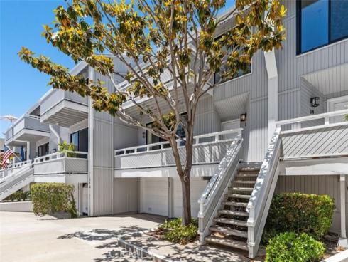 12 Aries Court, Newport Beach, CA