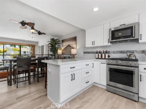 12 Aries Court, Newport Beach, CA