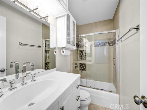 500  Cagney  217 , Newport Beach, CA
