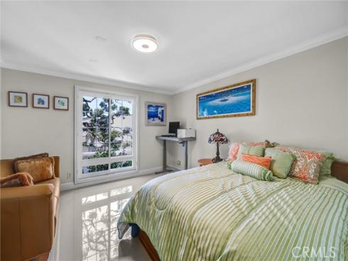 500  Cagney  217 , Newport Beach, CA